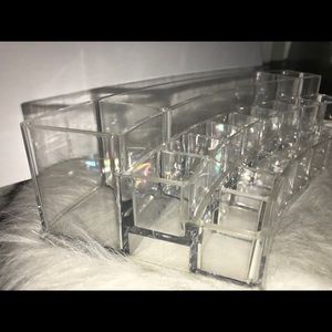 Clear Acrylic makeup holder 💄